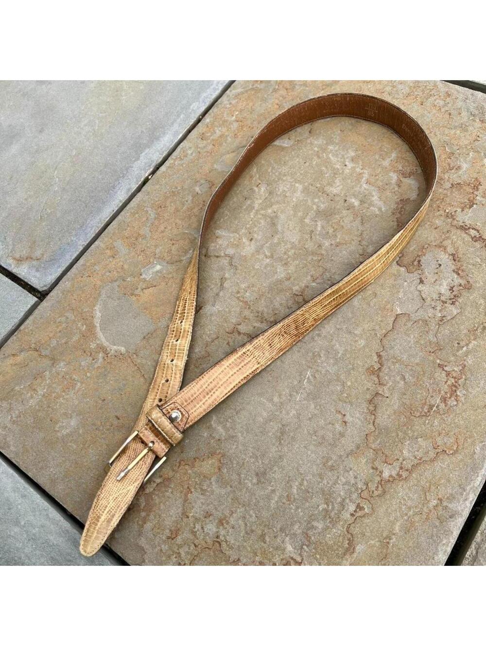 Vintage 90s Tan Croc Embossed Leather Belt Made in Italy